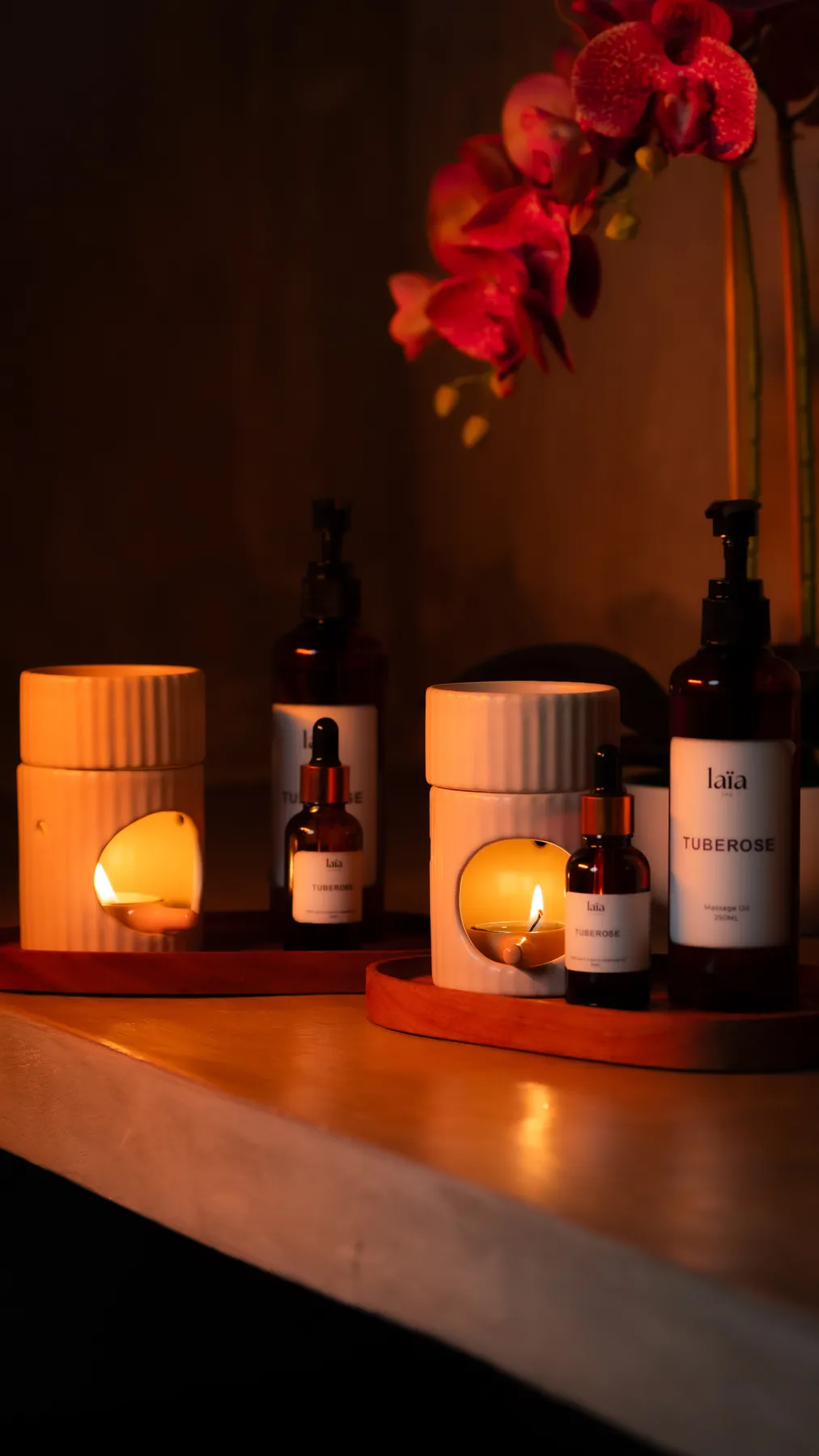 laïa tuberose oils and diffusers by candlelight